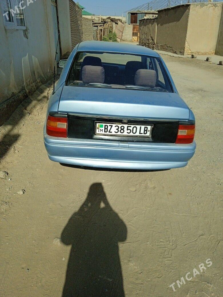 Opel Vectra 1991 - 30 000 TMT - Чарджоу - img 2