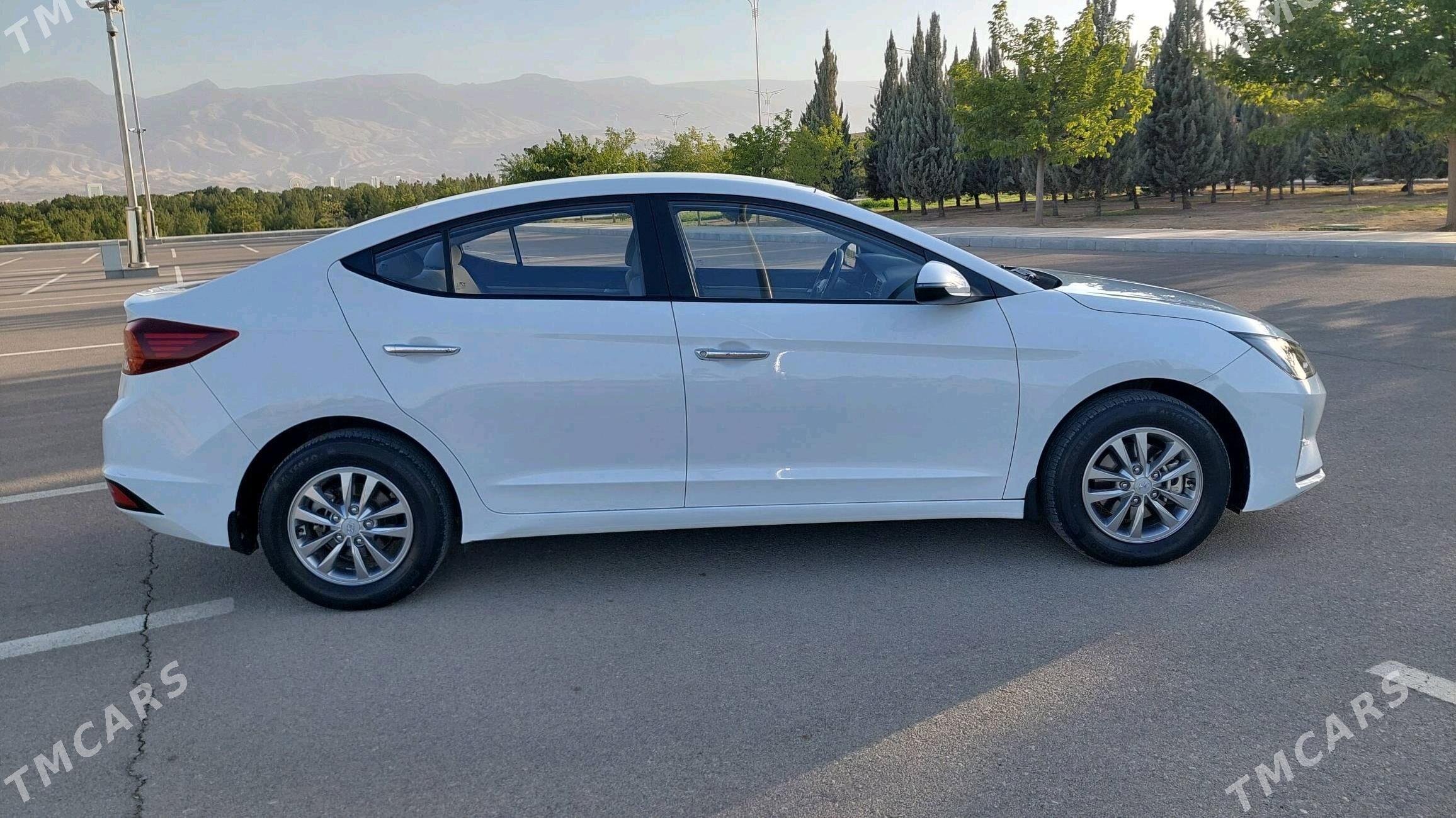 Hyundai Elantra 2019 - 240 000 TMT - Ашхабад - img 3