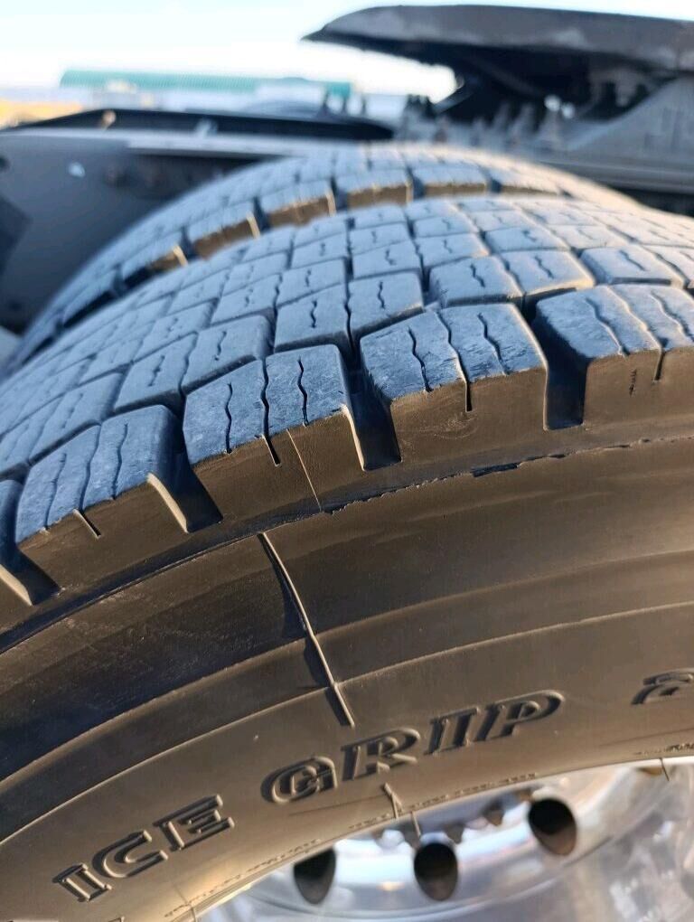 dublekoin tekr 295/80 3 000 TMT - Büzmeýin - img 2