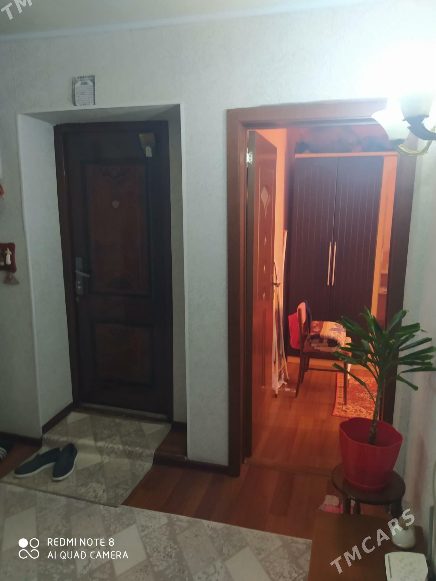 Срочно продам 3х ком 3этаж - Türkmenbaşy - img 4