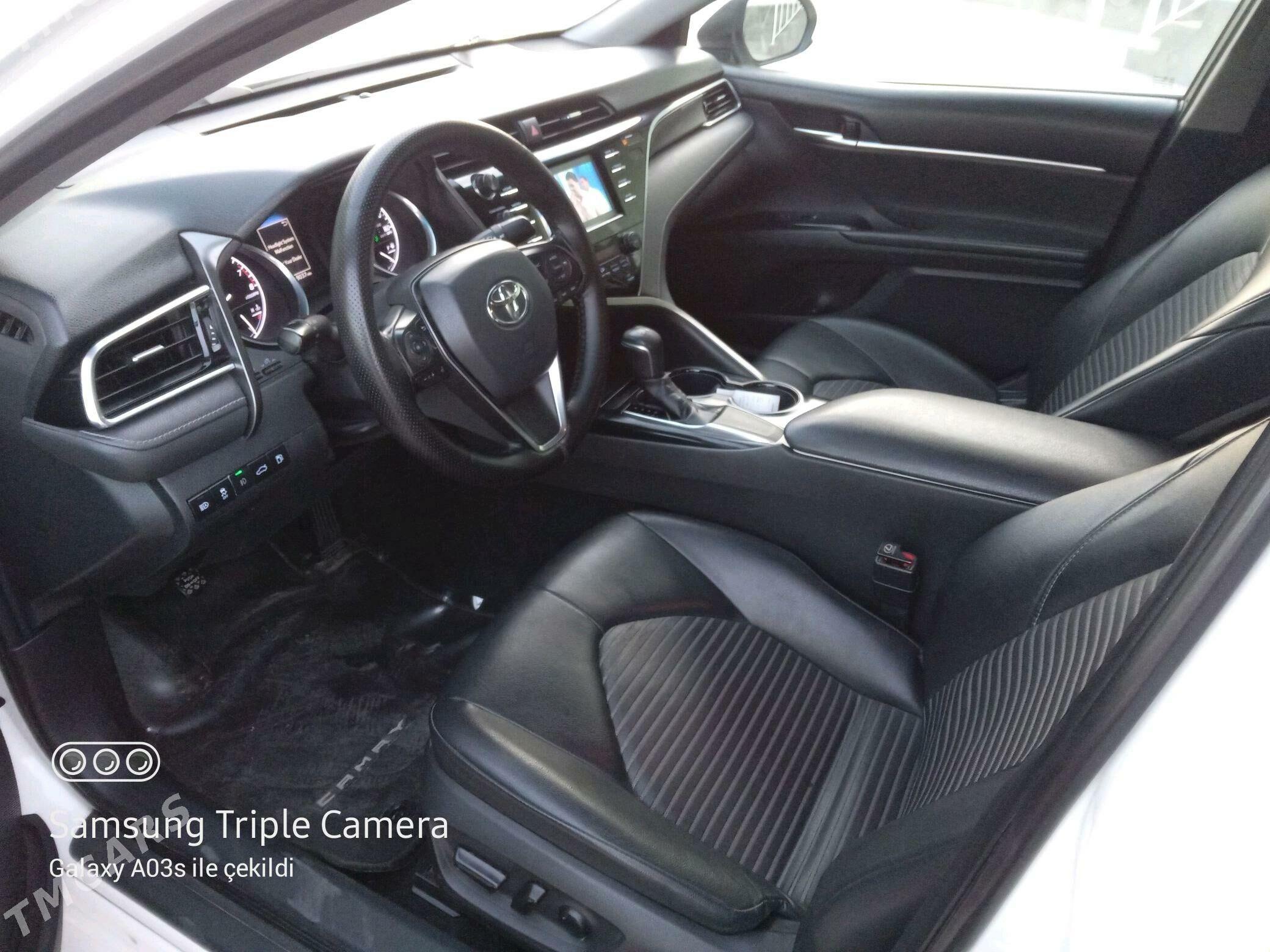 Toyota Camry 2018 - 260 000 TMT - Гёкдже - img 5