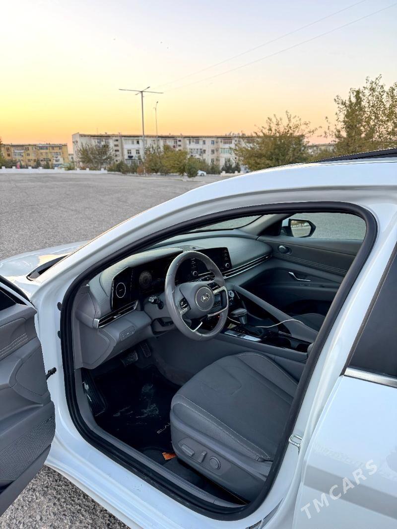 Hyundai Elantra 2021 - 280 000 TMT - Aşgabat - img 6