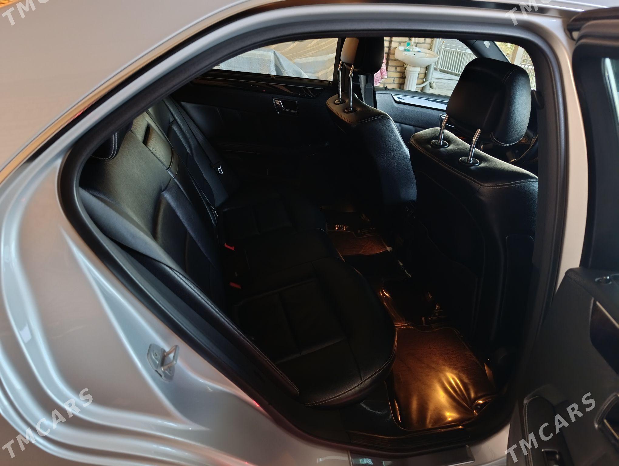 Mercedes-Benz E350 2009 - 290 000 TMT - Мары - img 7