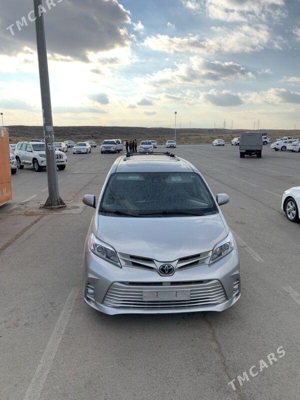 Toyota Sienna 2020 - 465 000 TMT - Aşgabat - img 9