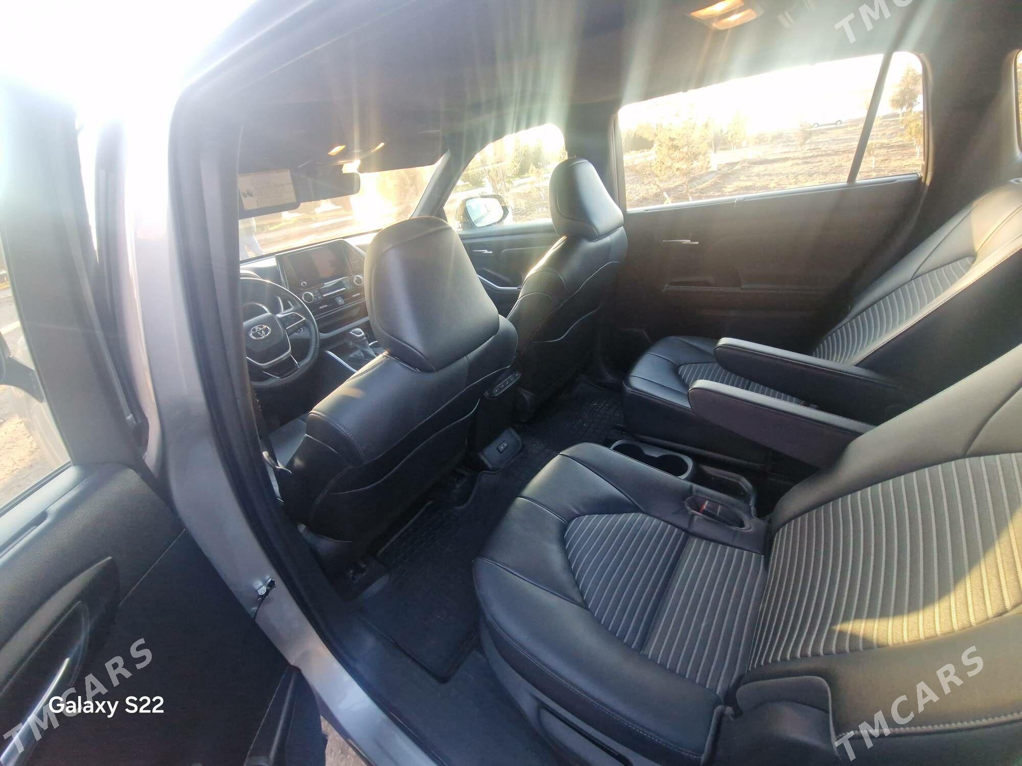 Toyota Highlander 2023 - 600 000 TMT - Дашогуз - img 6