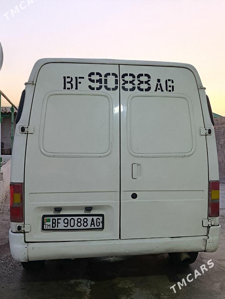 Ford Transit Van 2014 - 75 000 TMT - Кипджак - img 6