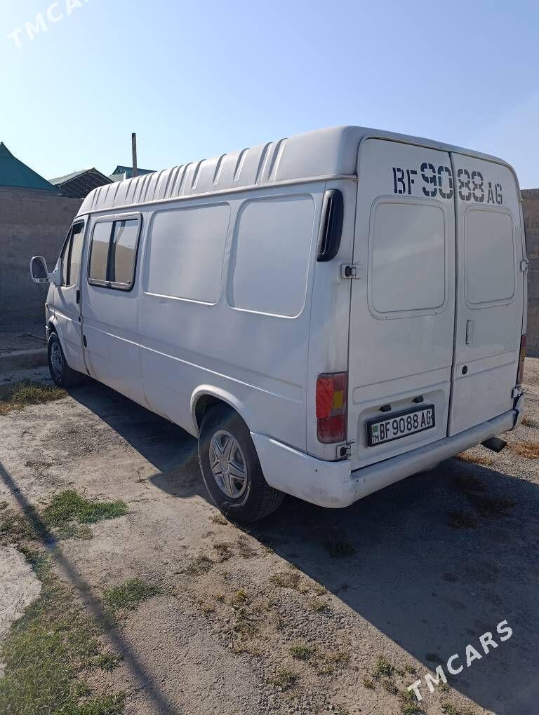 Ford Transit Van 2014 - 75 000 TMT - Кипджак - img 2