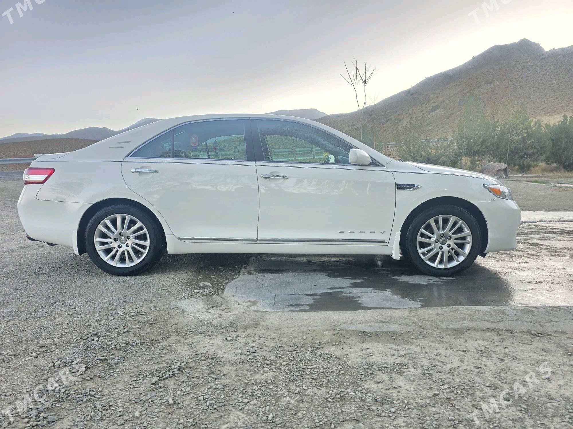 Toyota Camry 2010 - 195 000 TMT - Bäherden - img 3