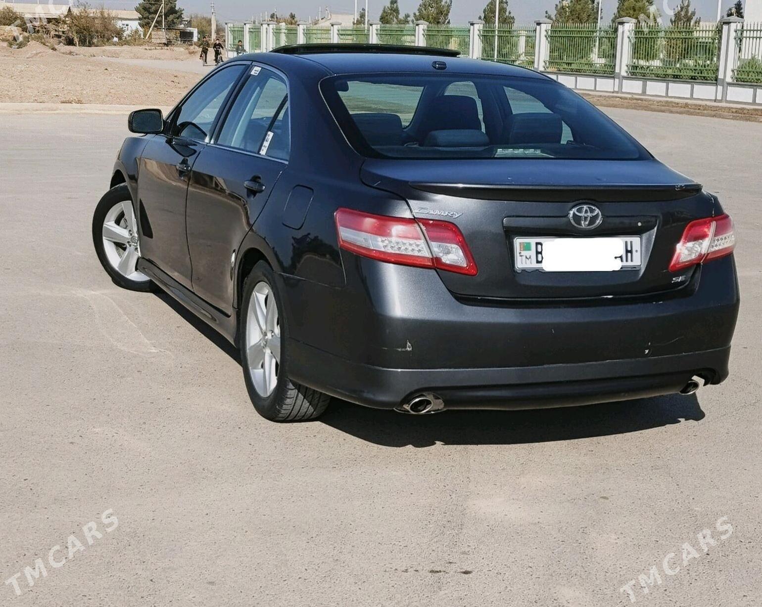 Toyota Camry 2010 - 280 000 TMT - Tejen - img 4