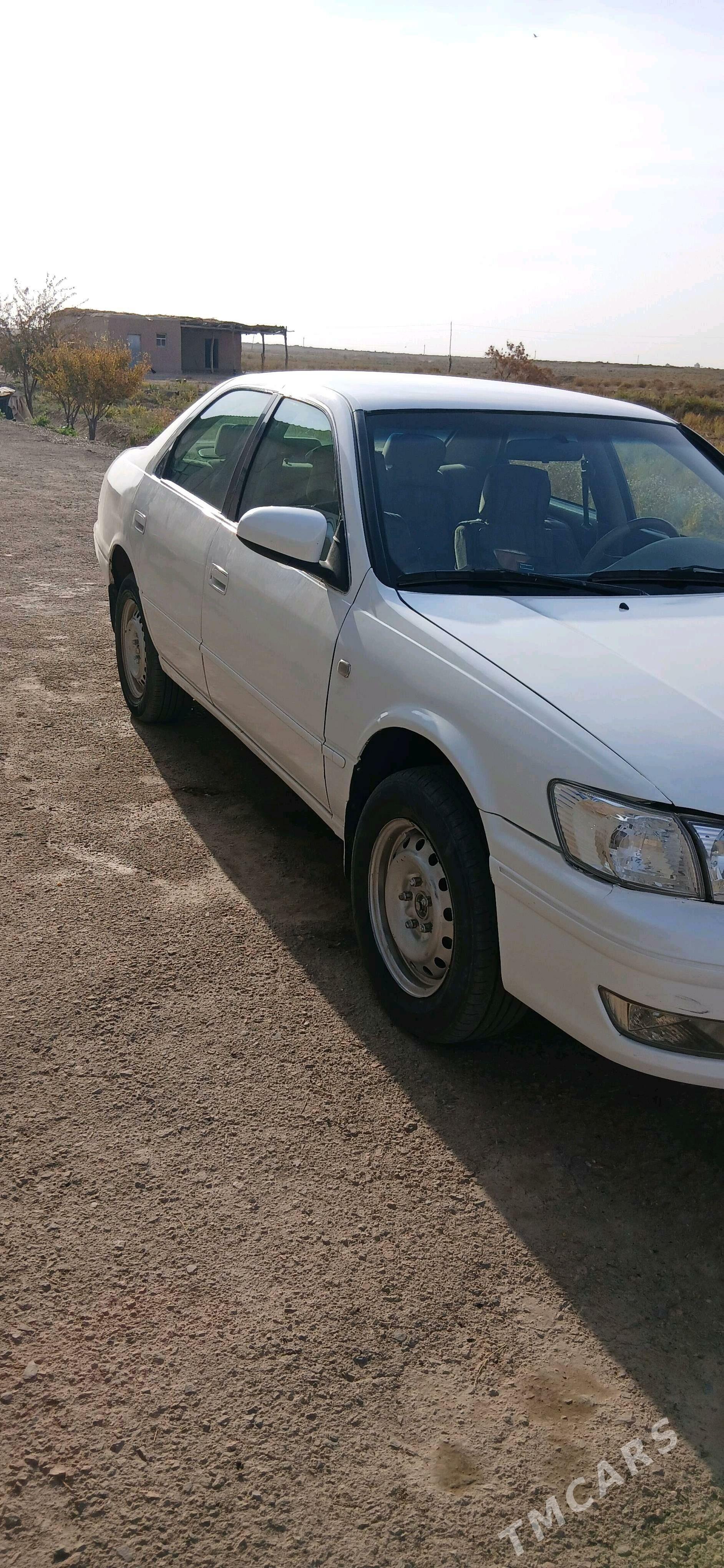 Toyota Camry 1998 - 125 000 TMT - Губадаг - img 2