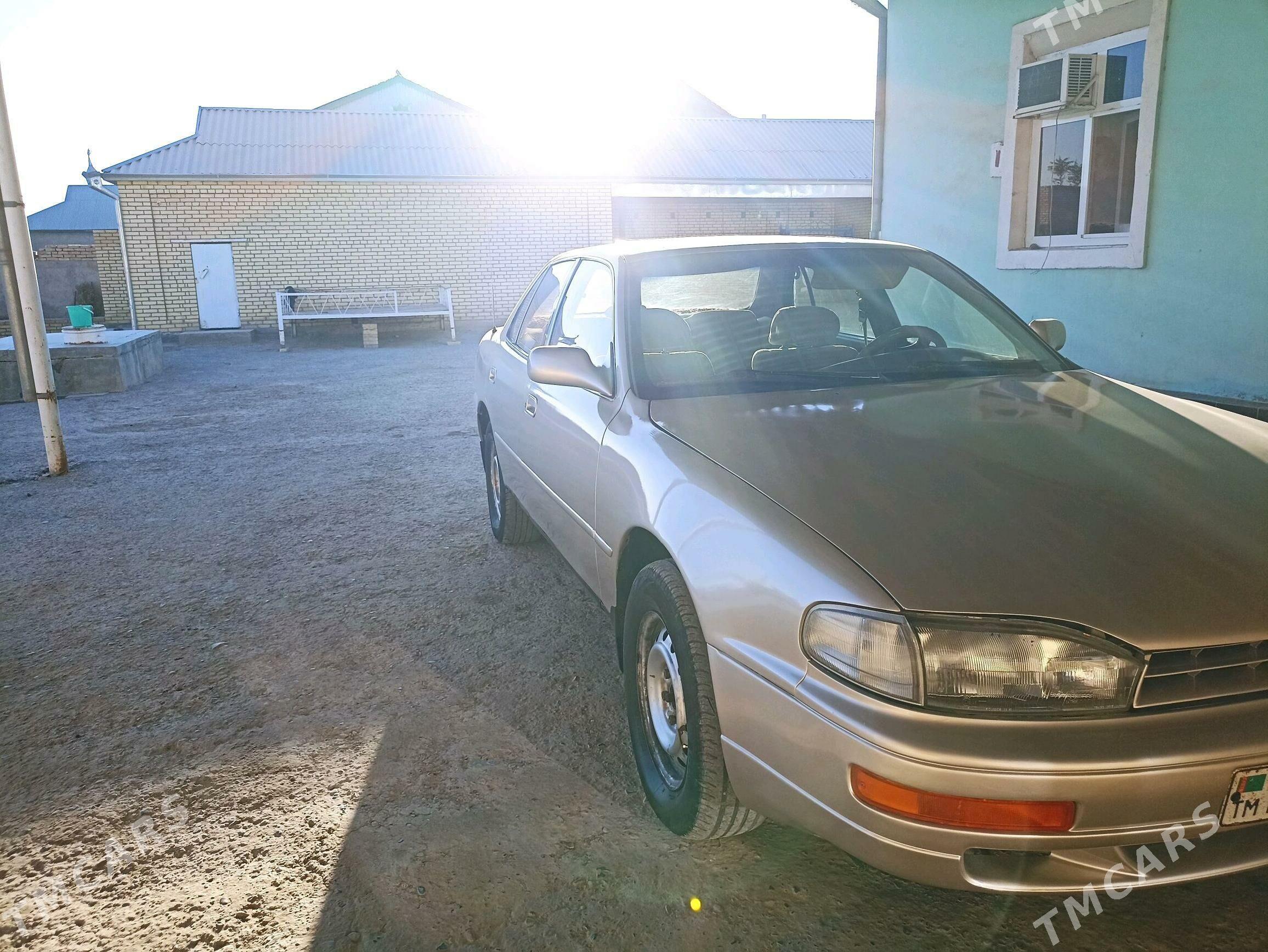 Toyota Camry 1993 - 80 000 TMT - Мары - img 6