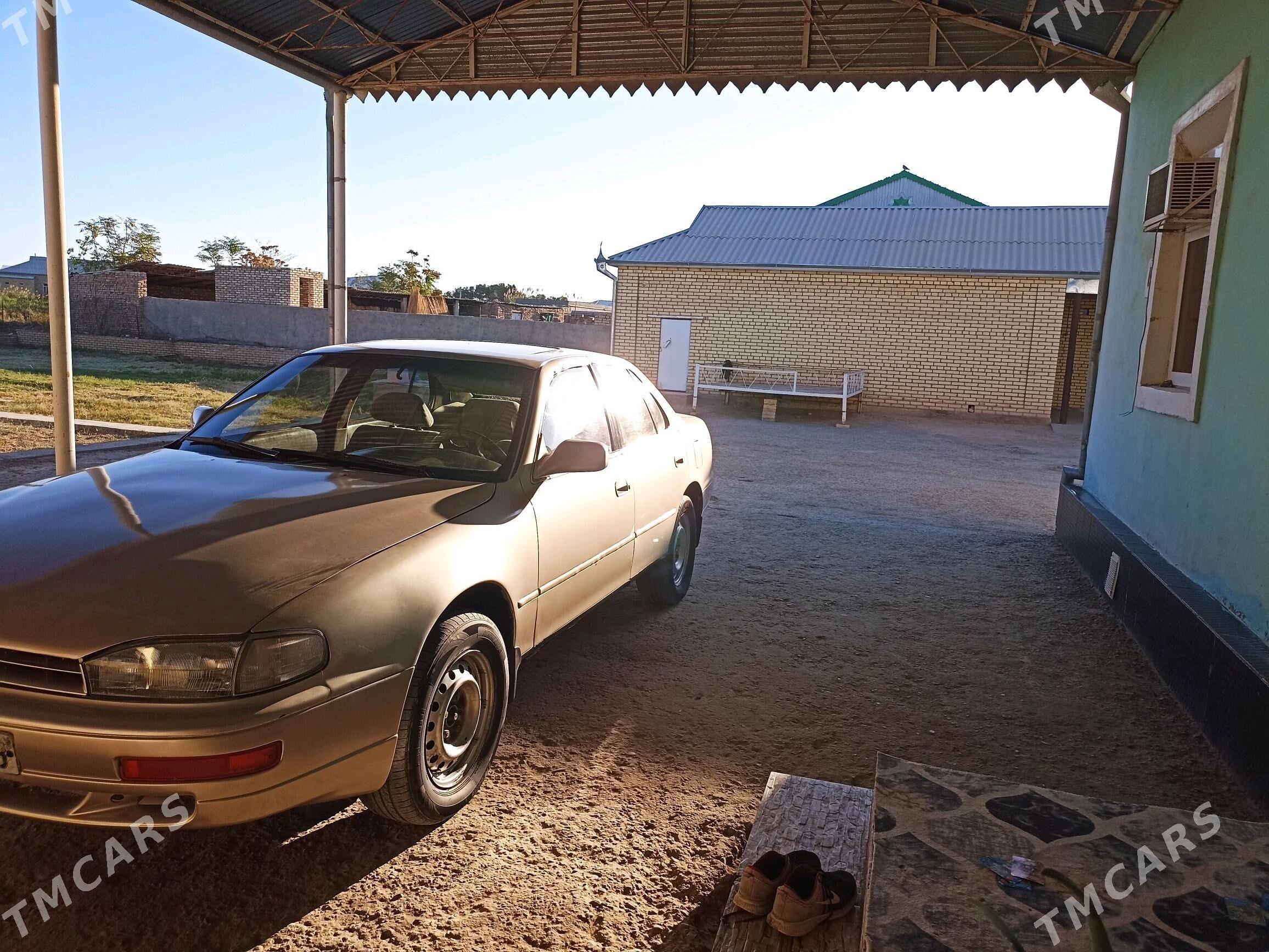 Toyota Camry 1993 - 80 000 TMT - Мары - img 3