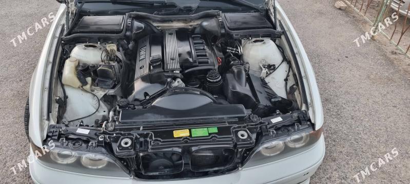 BMW 528 2001 - 130 000 TMT - Mary - img 8