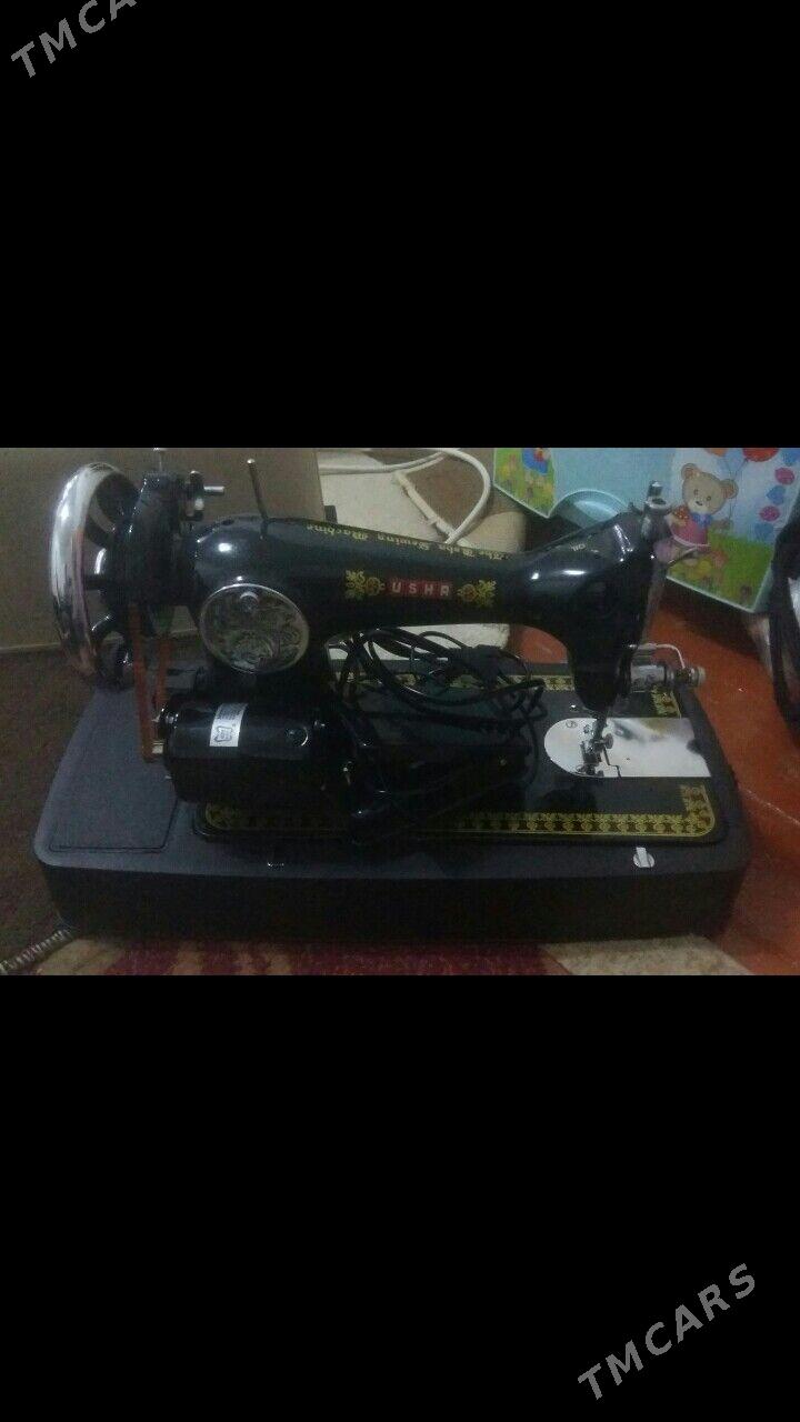 Tikin maşyn/Швейная машинка - Büzmeýin GRES - img 2