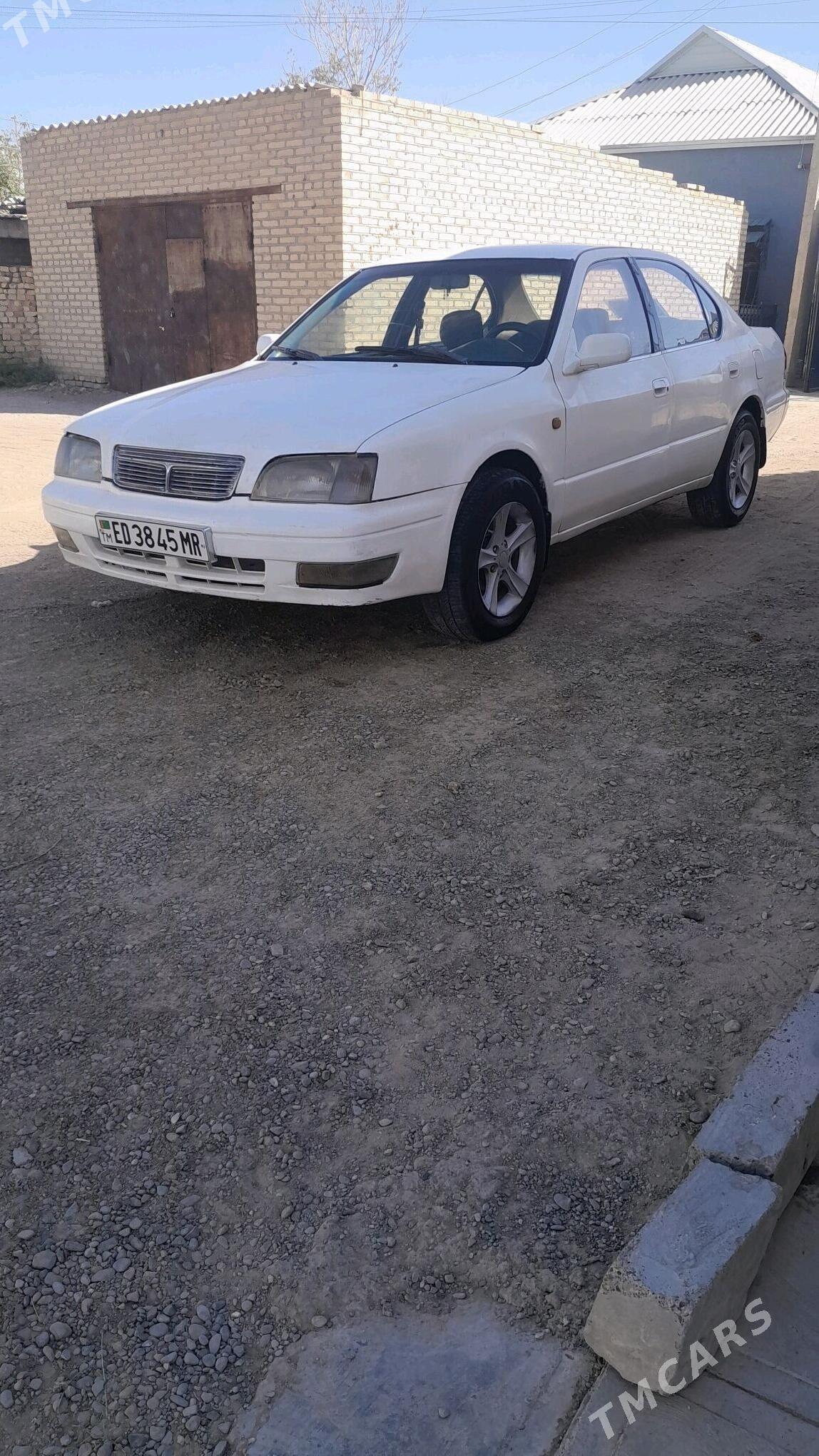 Toyota Camry 1994 - 60 000 TMT - Ýolöten - img 2