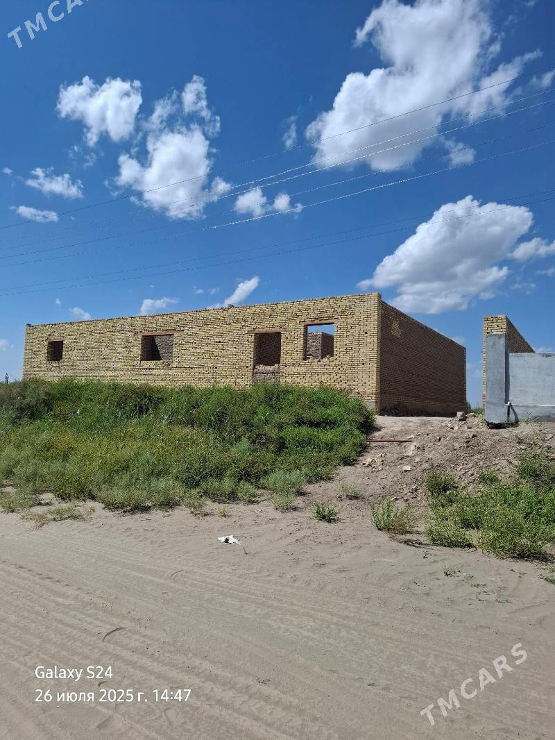 ucaska 12sotk can bazar - Şabat etr. - img 2