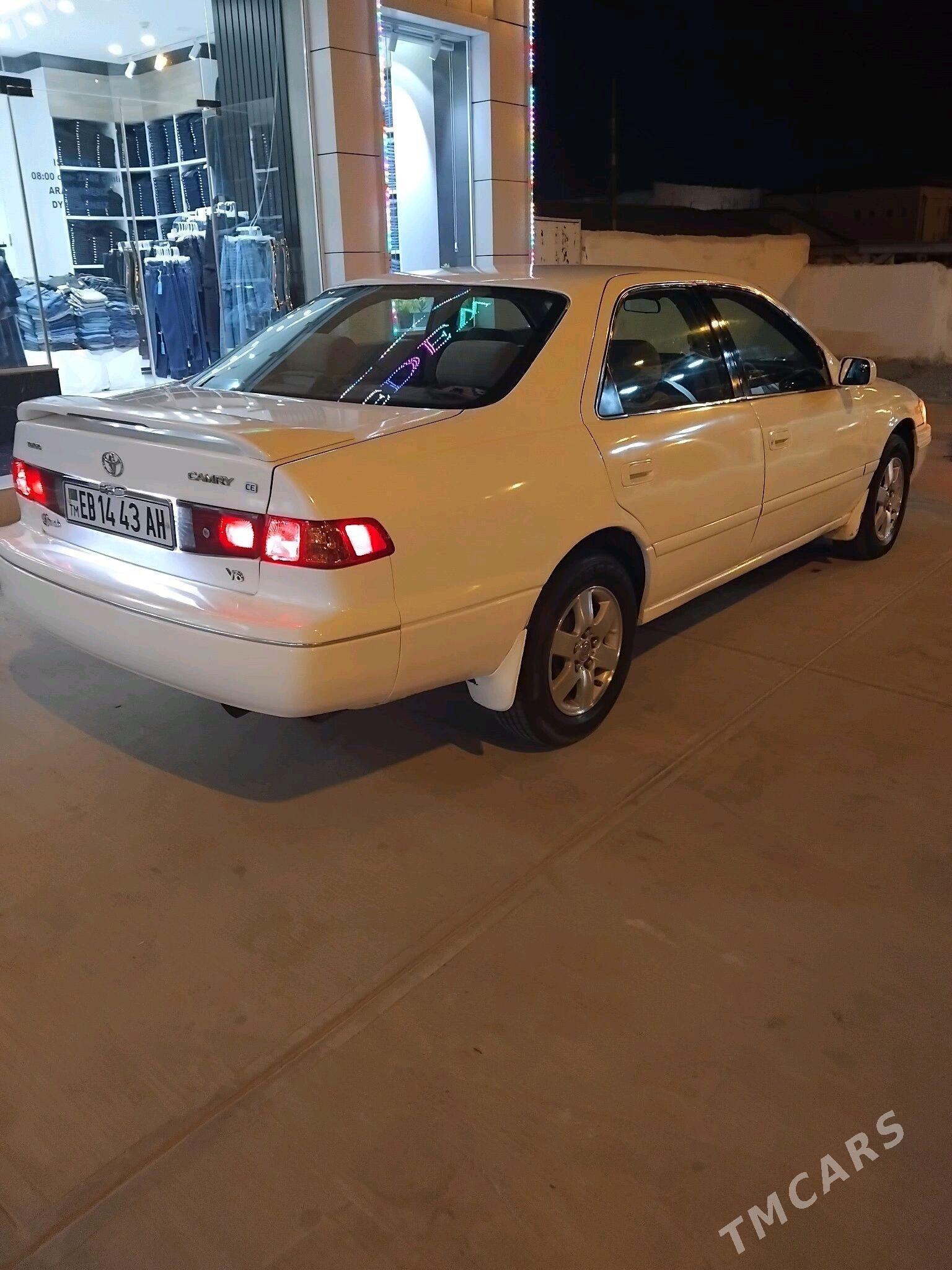 Toyota Camry 2000 - 135 000 TMT - Tejen - img 2