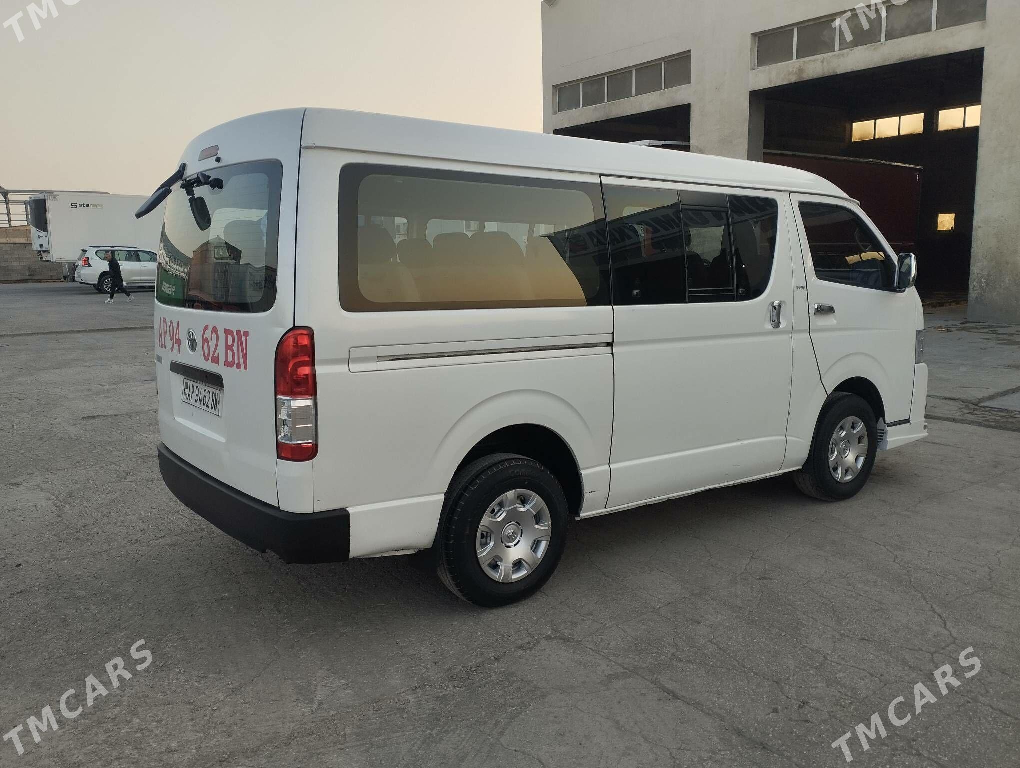 Toyota Hiace 2008 - 300 000 TMT - Балканабат - img 5