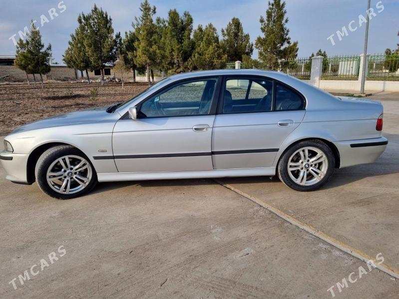 BMW E39 2003 - 120 000 TMT - Туркменабат - img 4