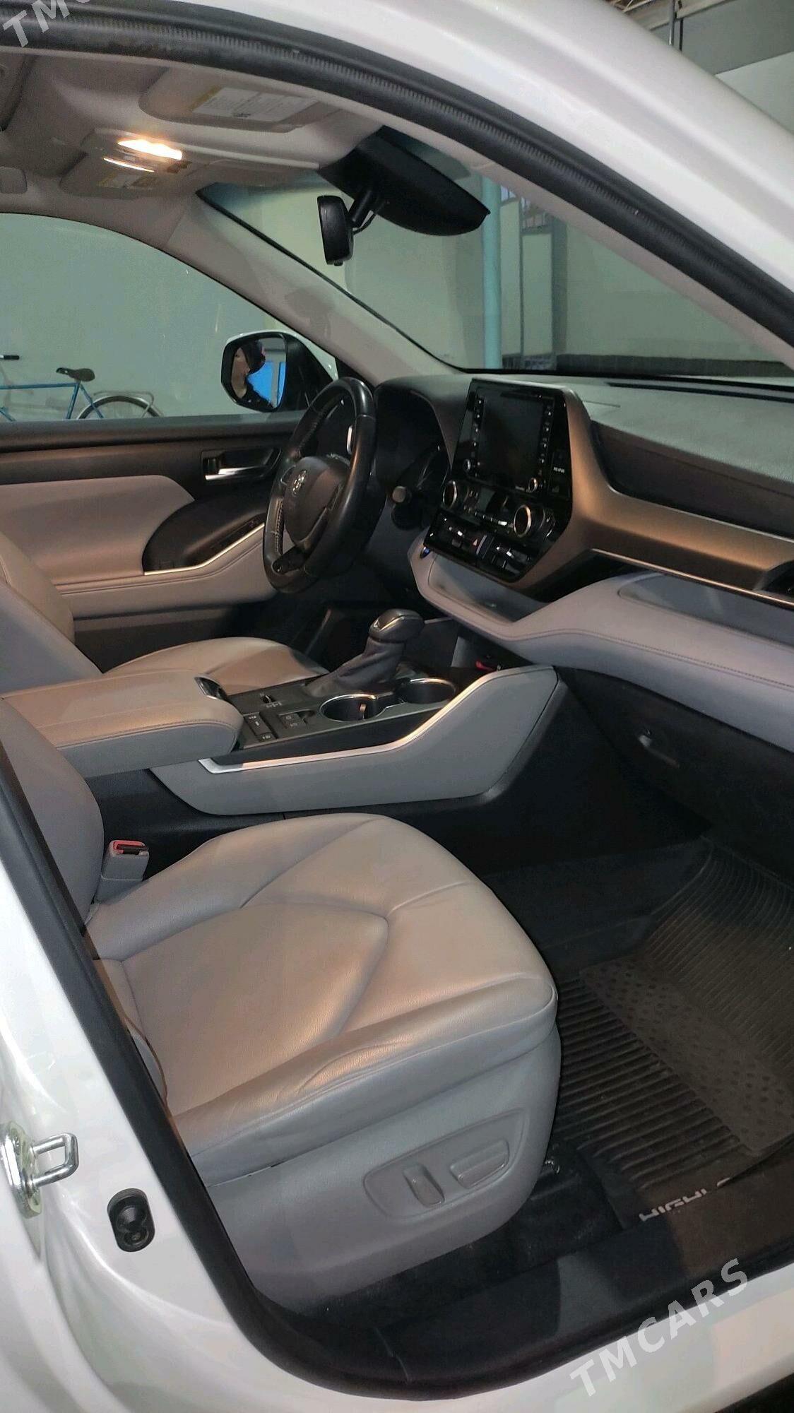 Toyota Highlander 2020 - 510 000 TMT - Baýramaly - img 7