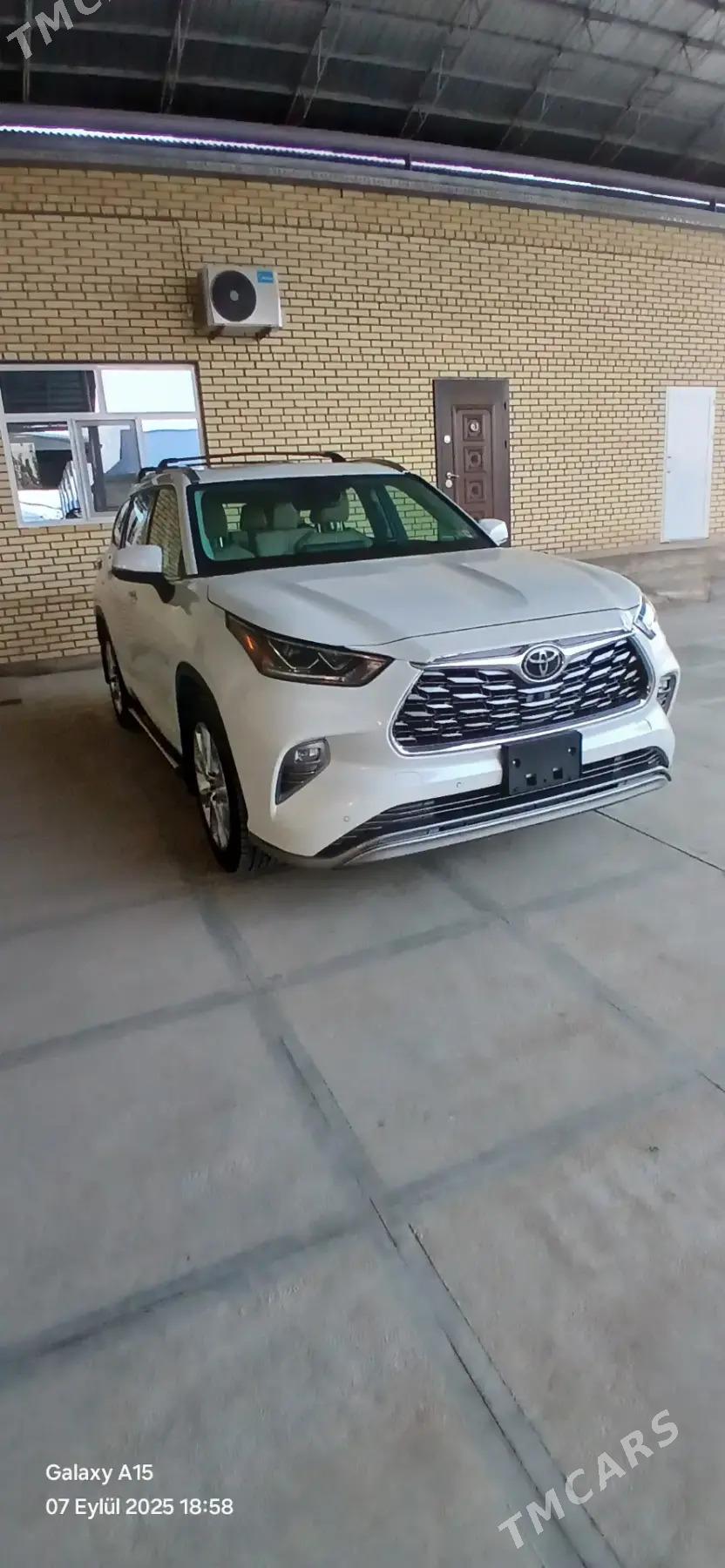 Toyota Highlander 2021 - 610 000 TMT - Aşgabat - img 7