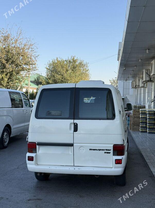 Volkswagen Transporter 2002 - 60 000 TMT - Ашхабад - img 4