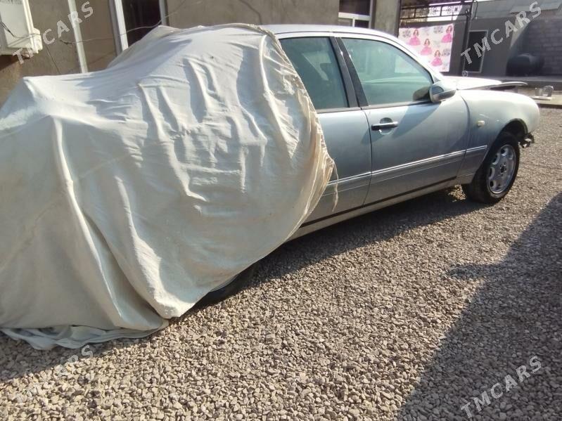 Mercedes-Benz E320 1998 - 35 000 TMT - Gumdag - img 2