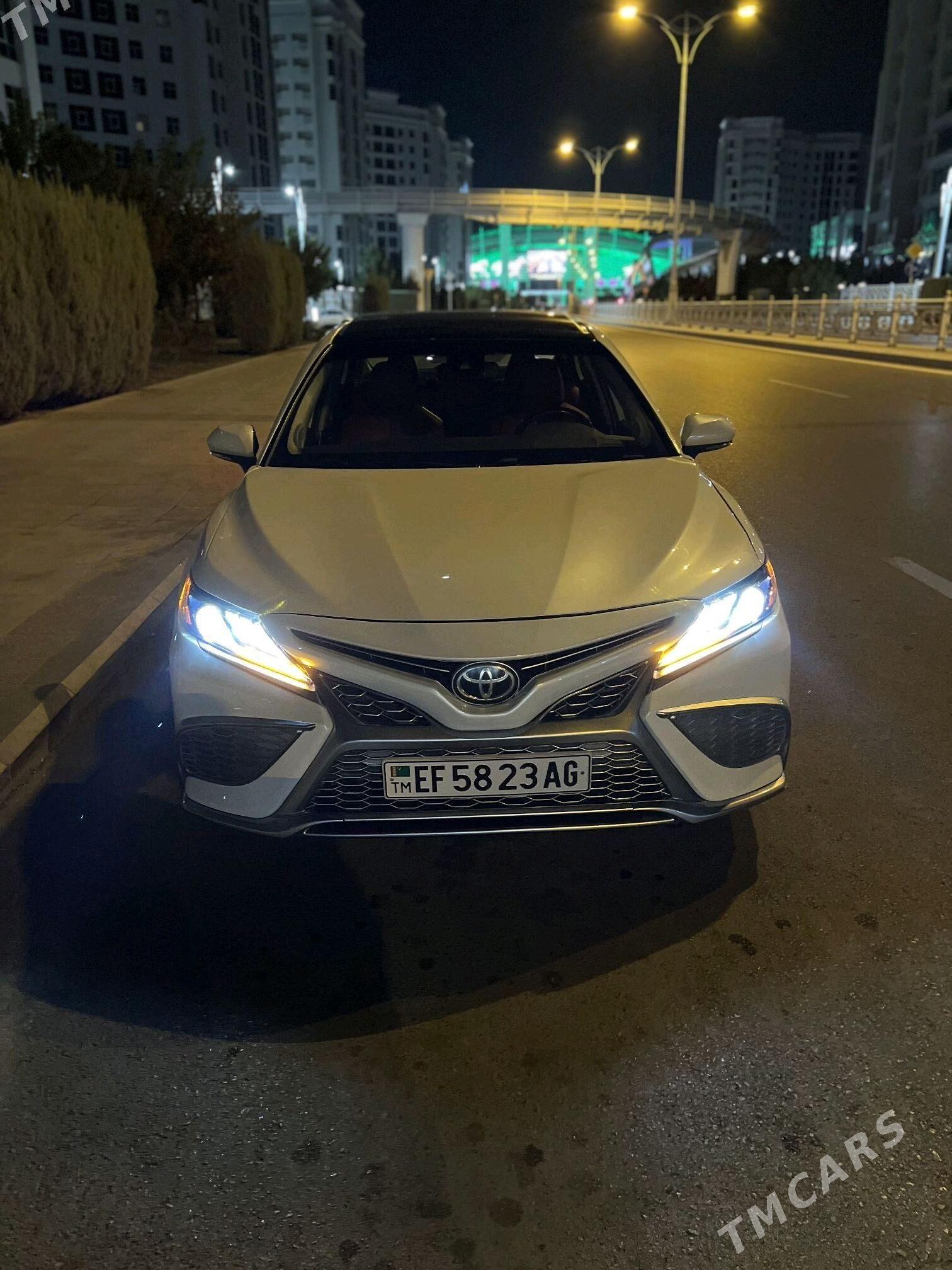 Toyota Camry 2020 - 300 000 TMT - Мир 2 - img 3