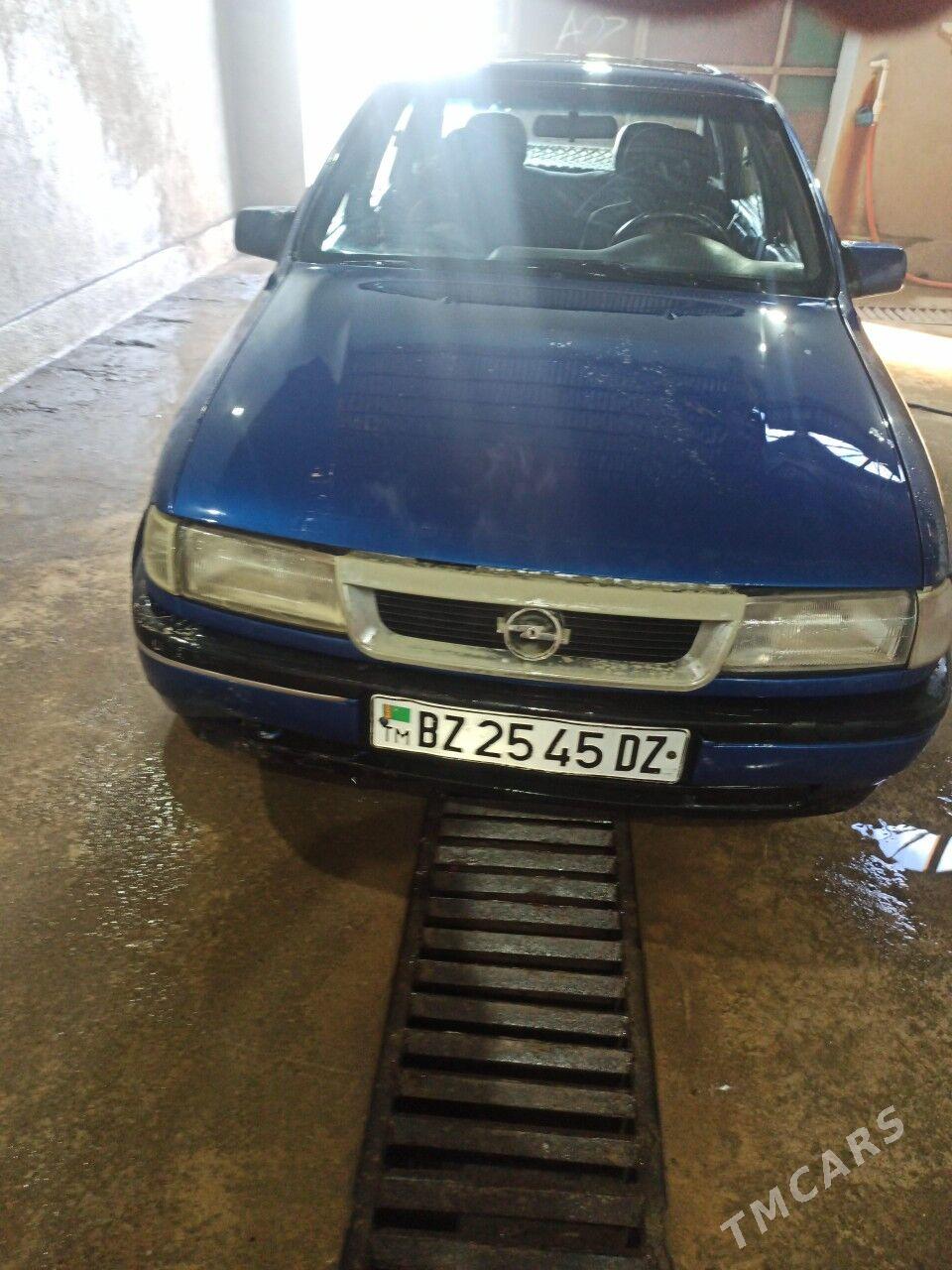 Opel Vectra 1992 - 35 000 TMT - Şabat etr. - img 2