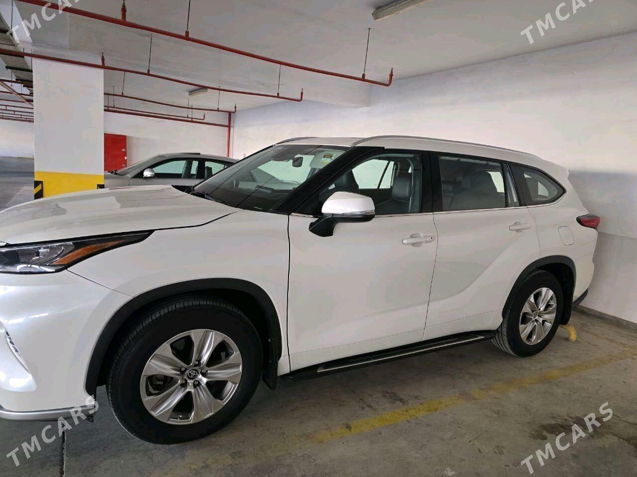 Toyota Highlander 2021 - 650 000 TMT - Aşgabat - img 5