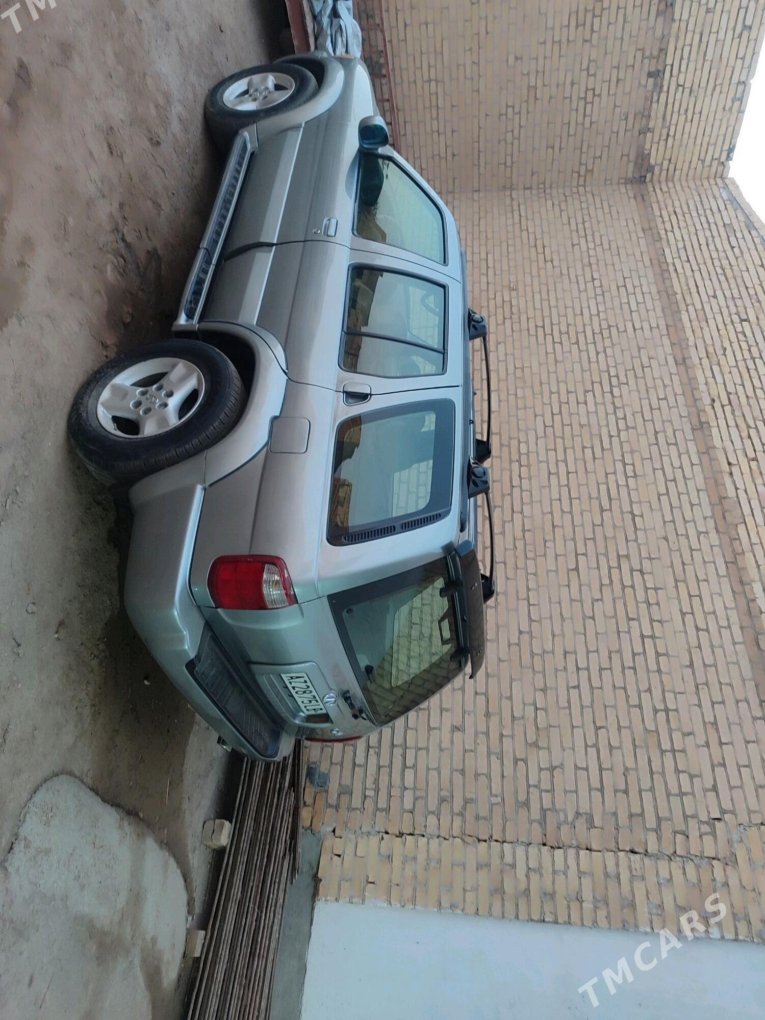 Infiniti QX4 2001 - 140 000 TMT - Туркменабат - img 3