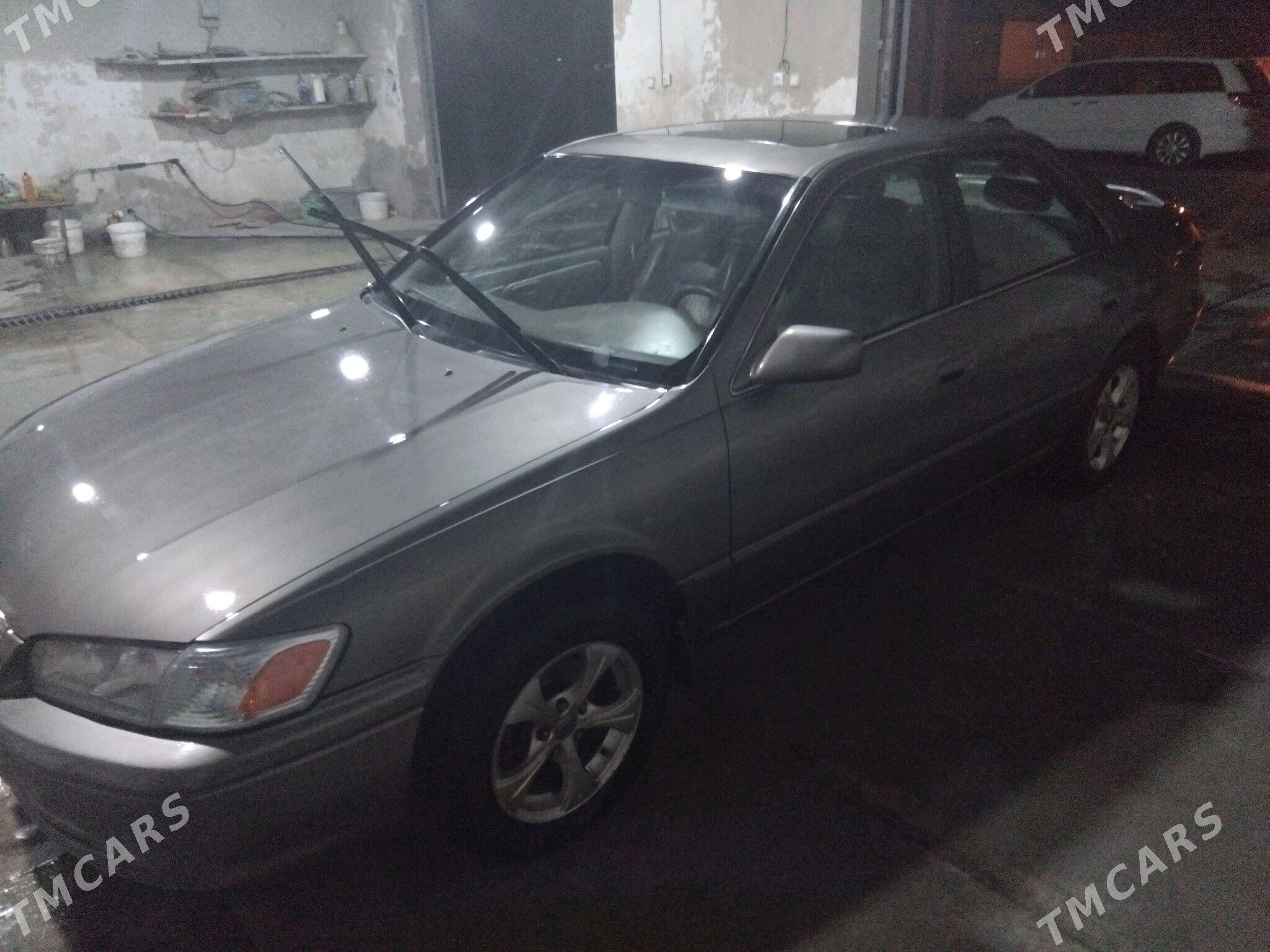 Toyota Camry 1998 - 135 000 TMT - Байрамали - img 3