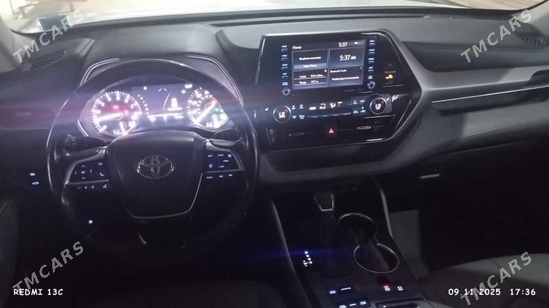 Toyota Highlander 2021 - 620 000 TMT - Türkmenabat - img 3