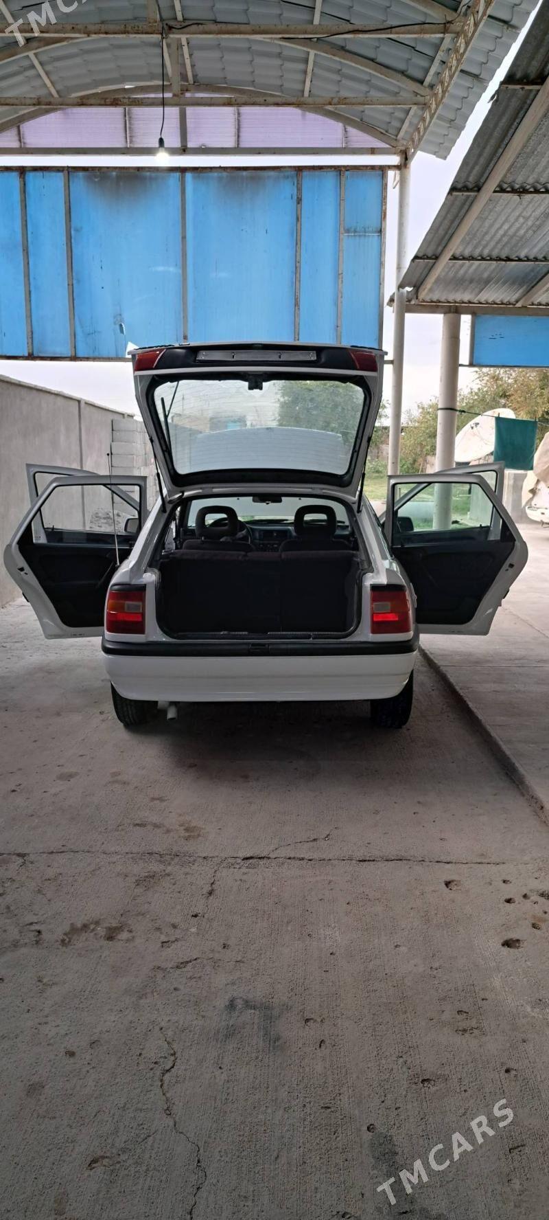 Opel Vectra 1992 - 55 000 TMT - Ak bugdaý etraby - img 4