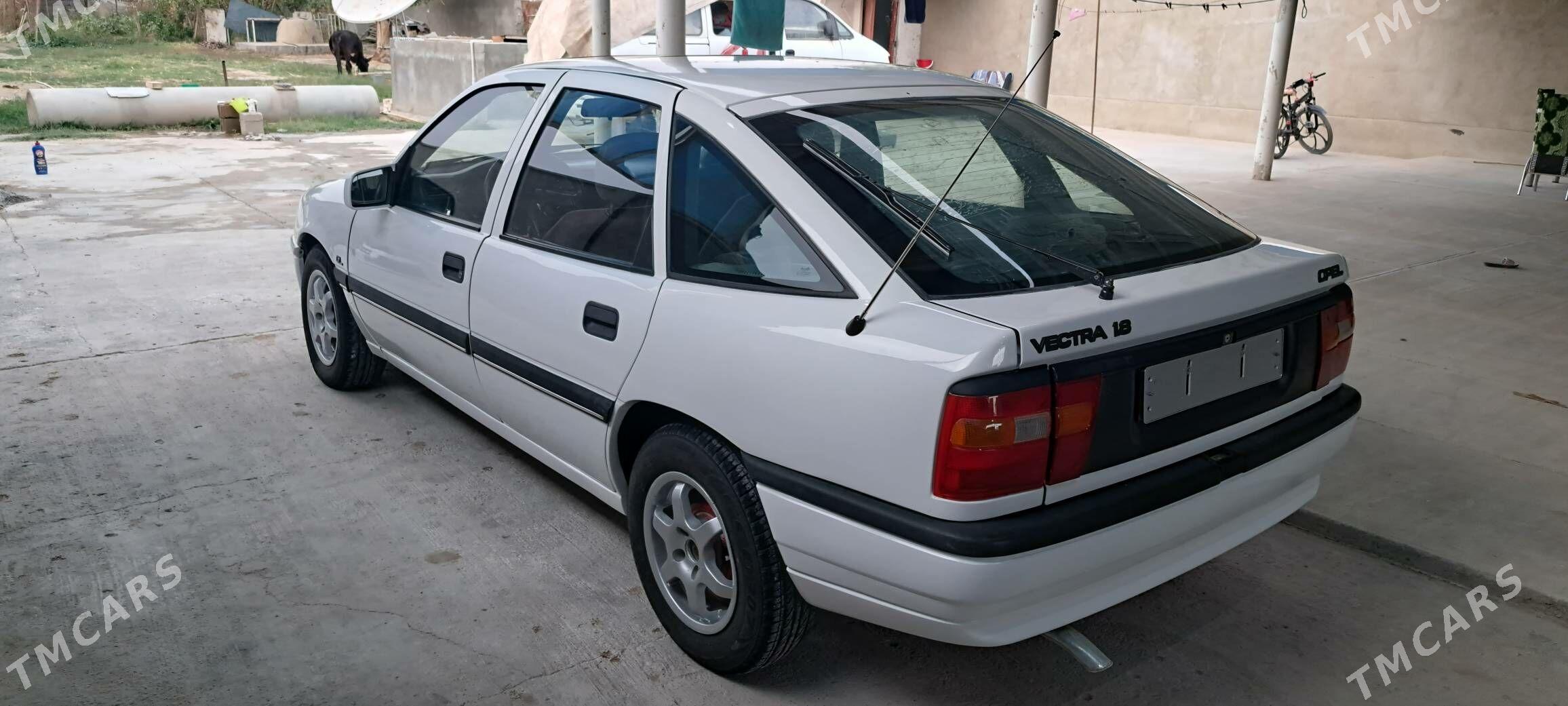 Opel Vectra 1992 - 55 000 TMT - Ak bugdaý etraby - img 5