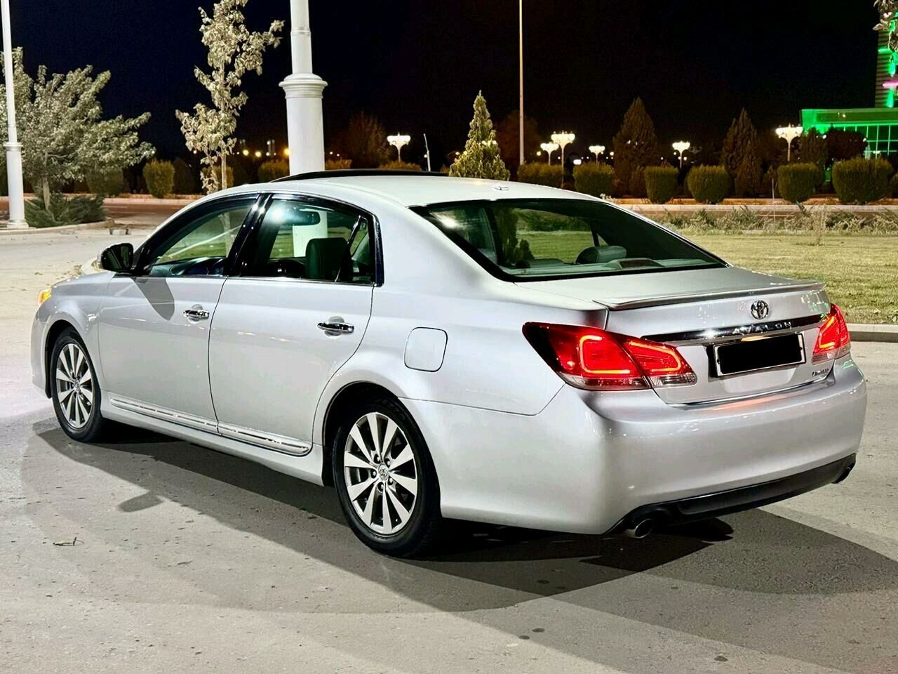 Toyota Avalon 2012 - 305 000 TMT - Дашогуз - img 4