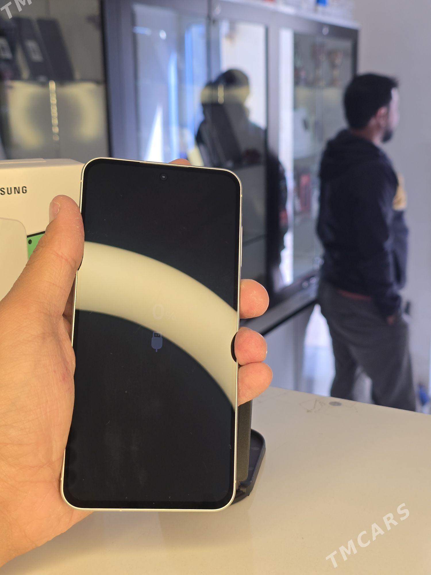 SAMSUNG A56 PAMET 8.256️ - Мары - img 9