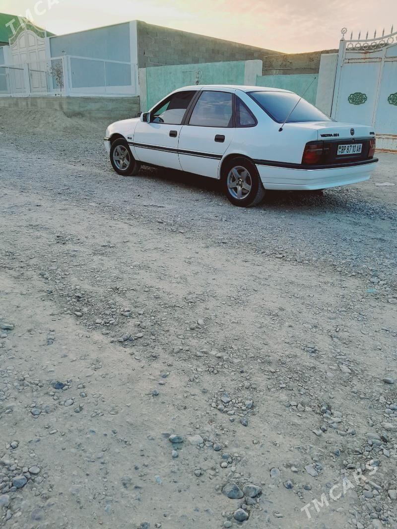 Opel Vectra 1989 - 38 000 TMT - Bäherden - img 3