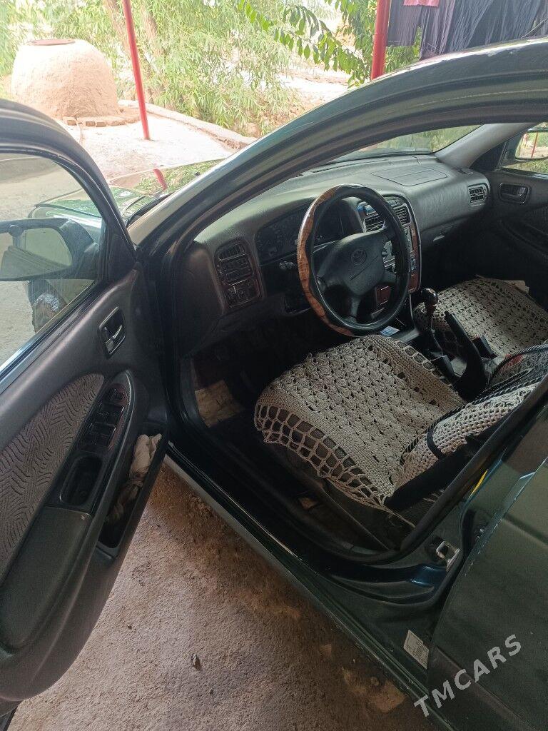 Toyota Avensis 1998 - 70 000 TMT - Акдепе - img 2