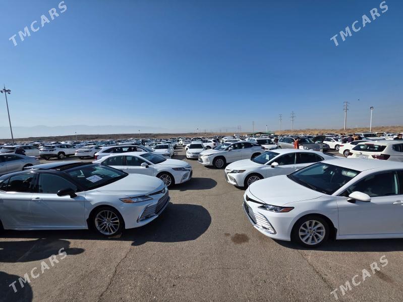 Toyota Camry 2022 - 380 000 TMT - Aşgabat - img 10