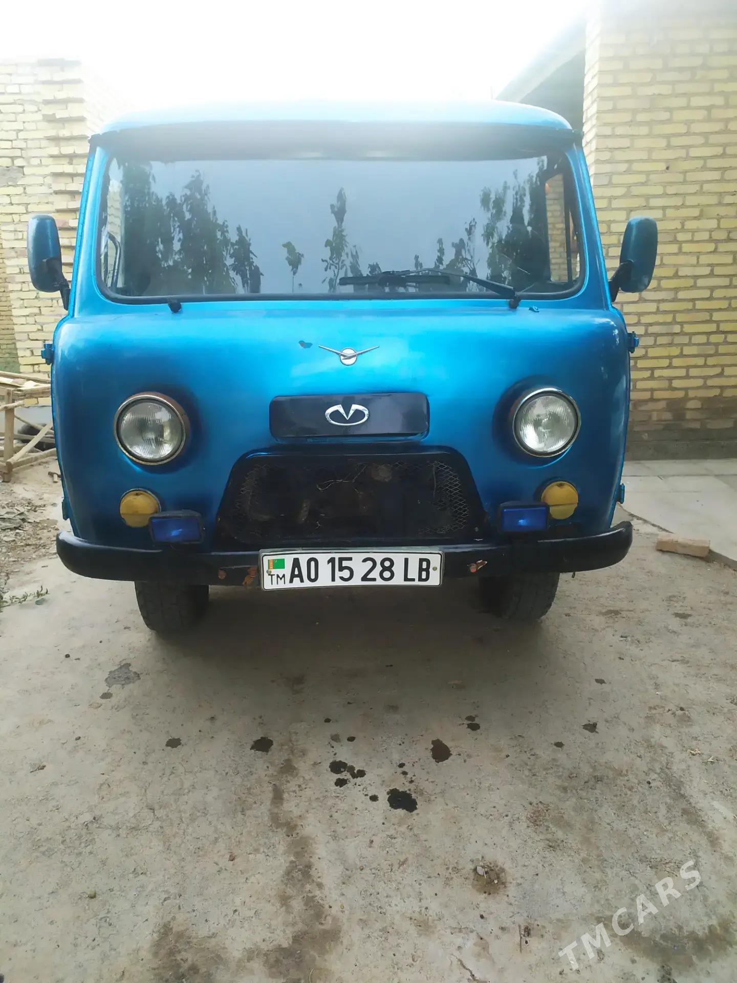 UAZ Profi 2000 - 50 000 TMT - Сакар - img 2