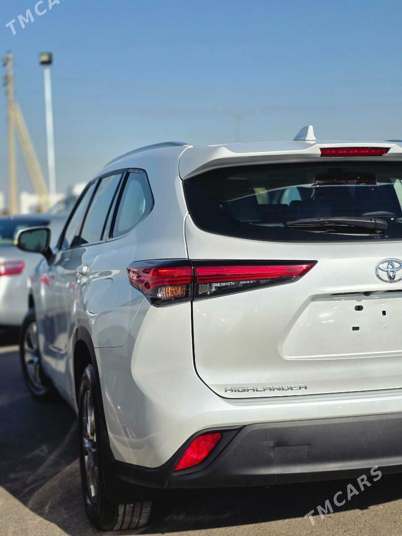 Toyota Highlander 2022 - 640 000 TMT - Aşgabat - img 2