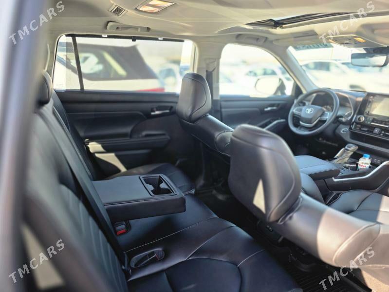Toyota Highlander 2022 - 640 000 TMT - Aşgabat - img 5