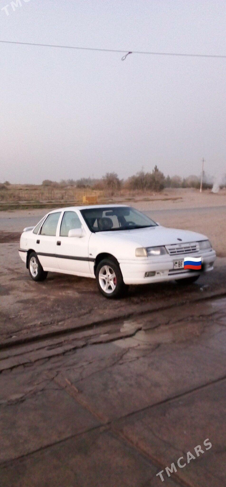 Opel Vectra 1992 - 32 000 TMT - Tejen - img 5