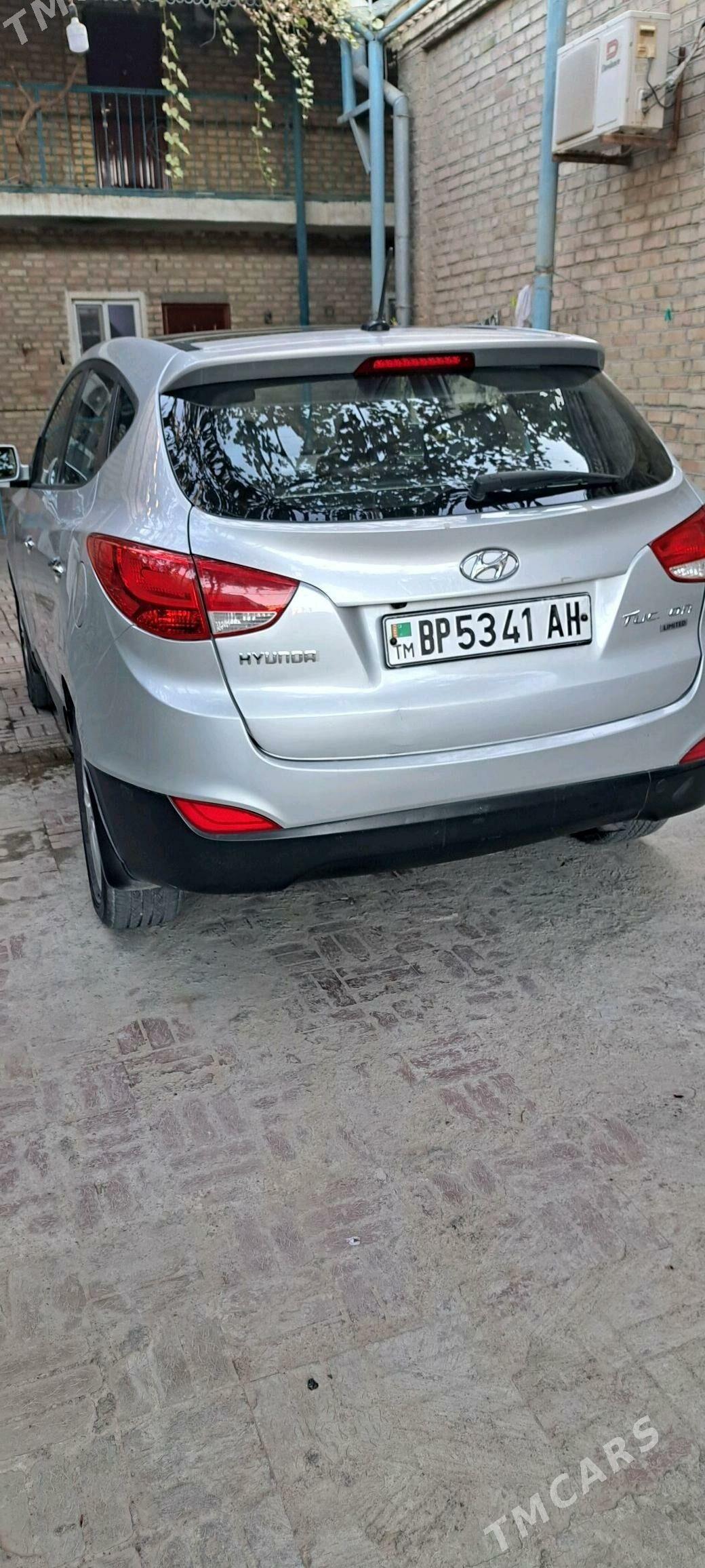 Hyundai Tucson 2012 - 200 000 TMT - Aşgabat - img 4