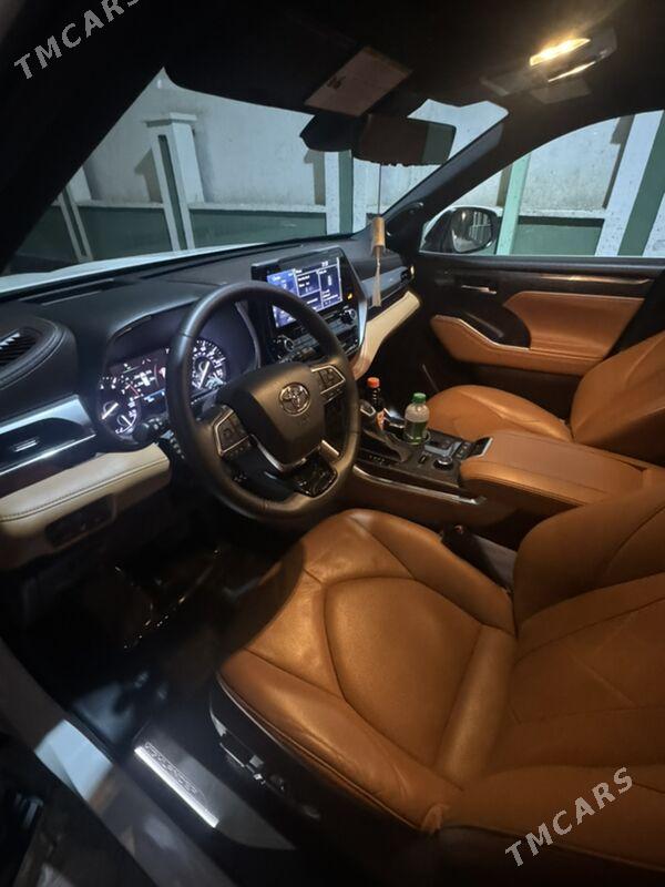 Toyota Highlander 2022 - 925 000 TMT - Bäherden - img 8