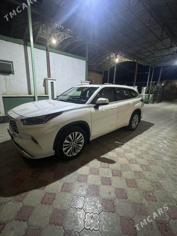 Toyota Highlander 2022 - 925 000 TMT - Bäherden - img 7