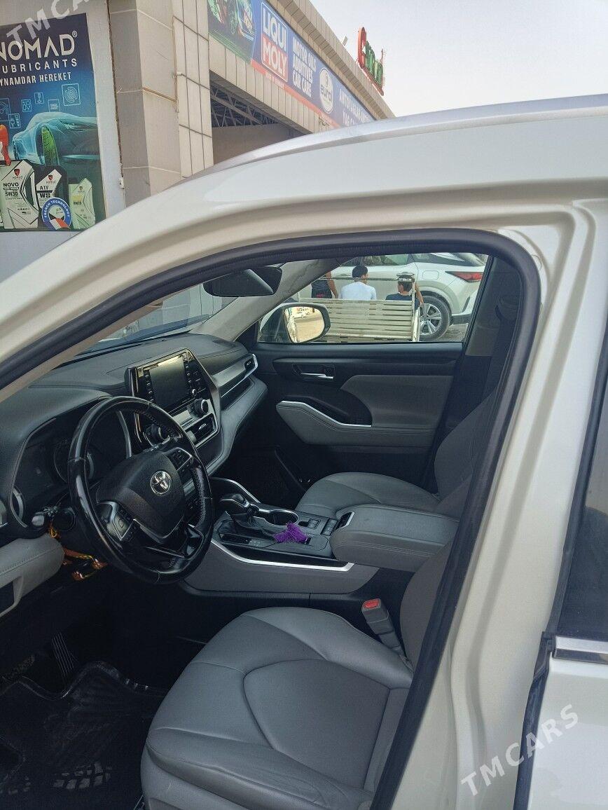 Toyota Highlander 2021 - 460 000 TMT - Мары - img 5