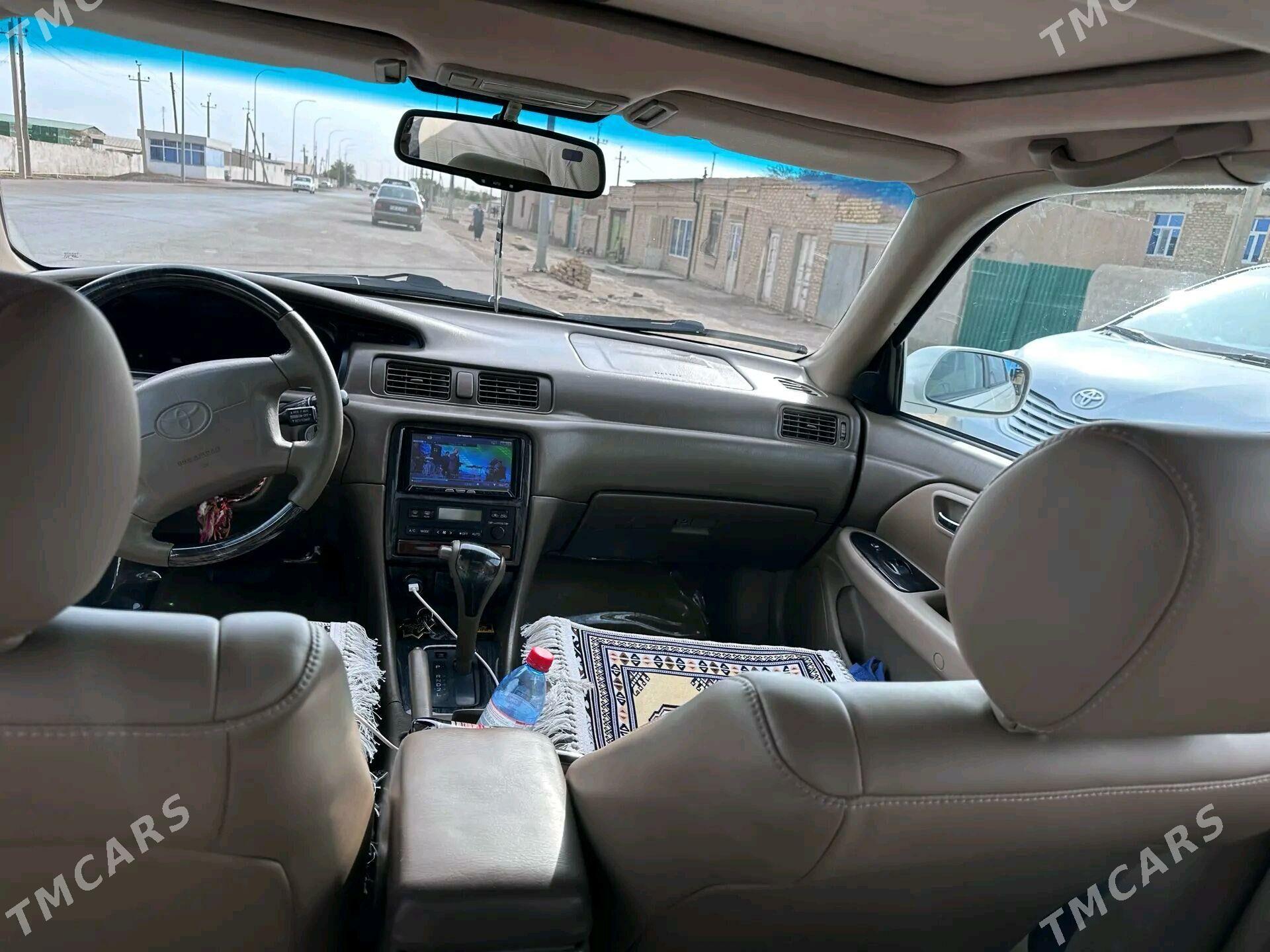 Toyota Camry 2000 - 180 000 TMT - Болдумсаз - img 2