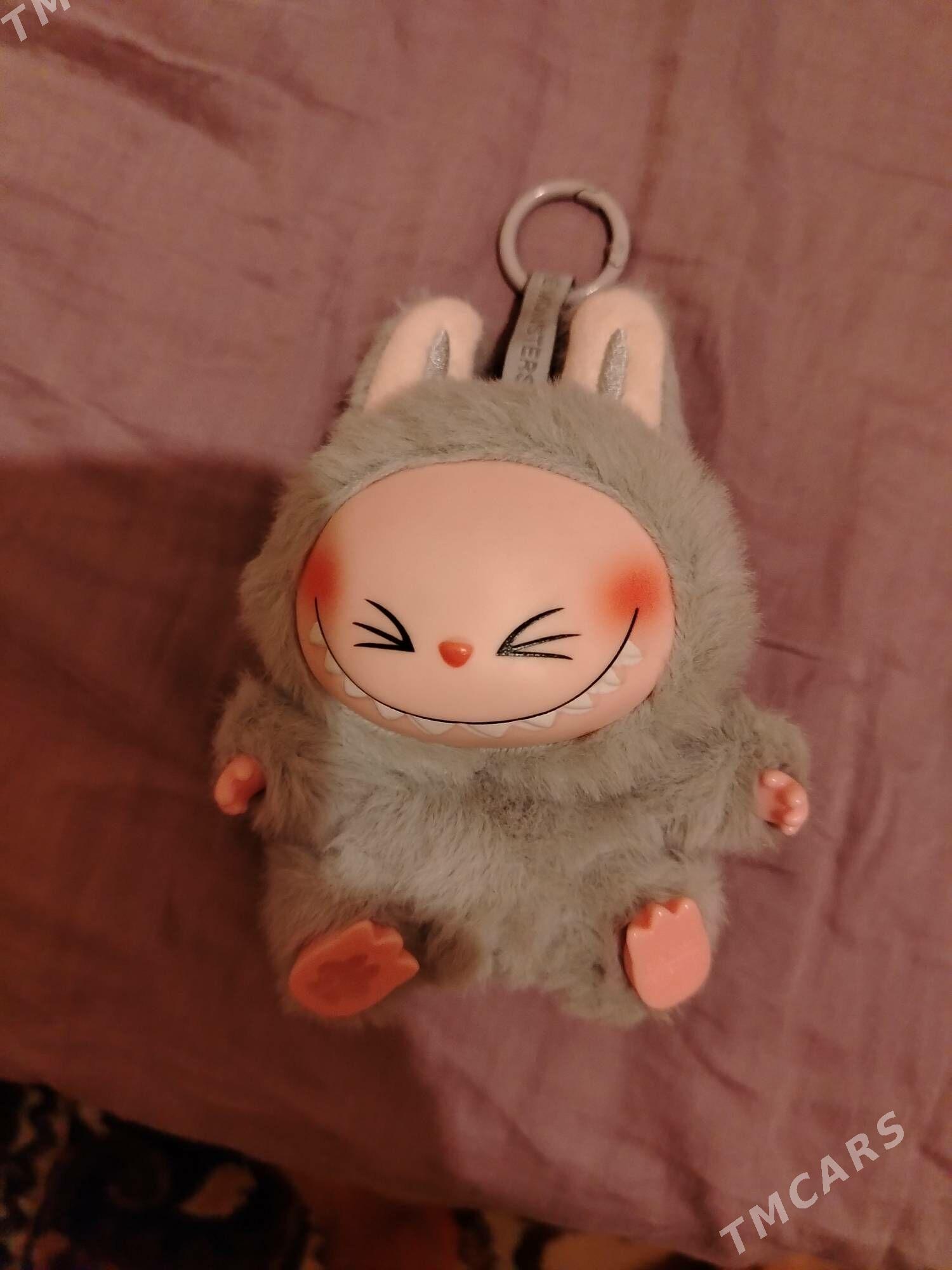 Лабубу версия have a seat - Parahat 4 - img 5